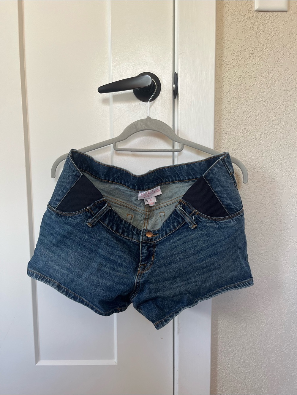 Isabel Maternity by Ingrid & Isabel Midi Short